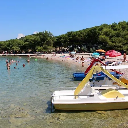 Studio 5128a * Tisno